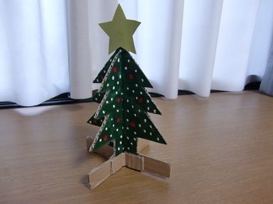 クリスマスツリー 簡単手作りおもちゃの作り方 工作図鑑